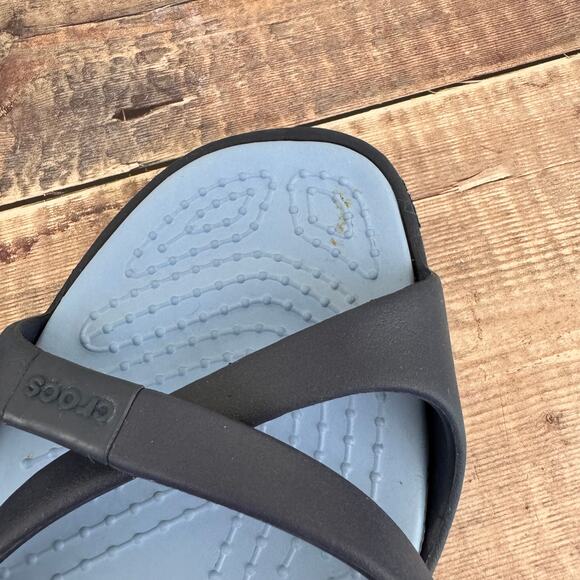 Crocs Blue Strappy Sandals Womens Size 10 READ - Picture 12 of 13